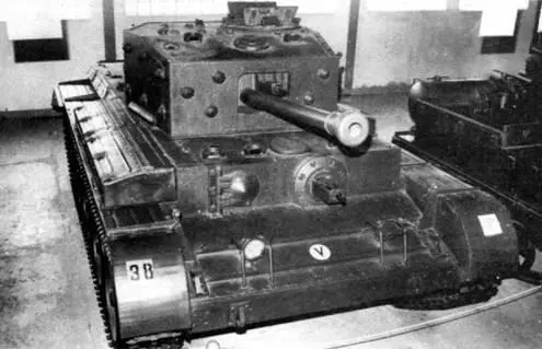 Крейсерский танк Cromwell IV в экспозиции Военно исторического музея - фото 139