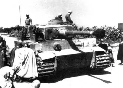 Тигр из состава 501 го тяжелого танкового батальона Тунис 1943 г - фото 262
