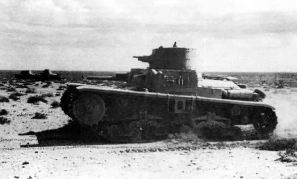 Танки М1139 из состава 1го танкового батальона в окрестностях СидиБаррани - фото 307