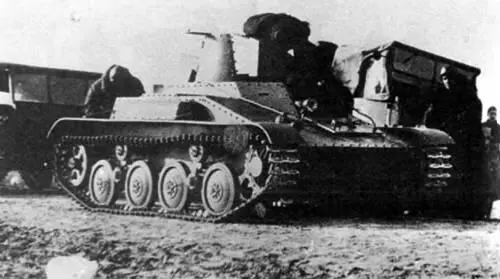 Опытный легкий танк 4ТР 1937 г Опытный колесно гусеничный танк IOTP 1938 - фото 336