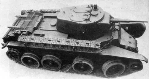 Легкий танк БТ7М на колесном ходу Значительное число танков БТ всех - фото 379