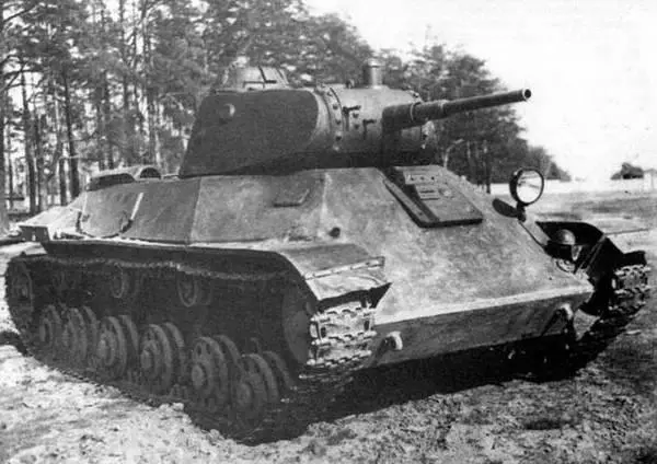Легкий танк Т50 вверху Вид на корму башни танка Т50 внизу Лучший - фото 401