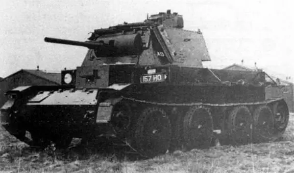 Крейсерский танк A13 вверху Танк Mk III из состава 1й танковой дивизии во - фото 96