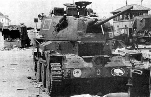 Оставленный англичанами в Дюнкерке крейсерский танк Mk III Франция май 1940 - фото 99