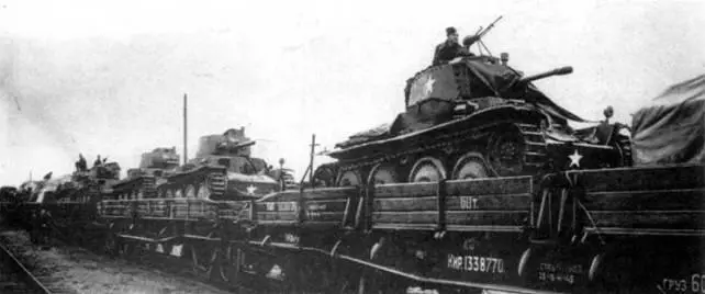 Трофейные Pz38t после ремонта и замены пулеметов на отечественные активно - фото 250