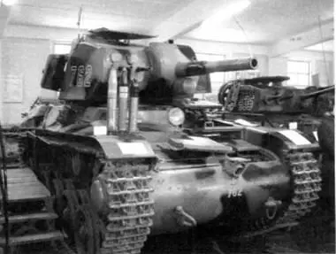 Средний танк Strv m42 получивший в 1945 г обозначение IKV 73 Infantrie - фото 265