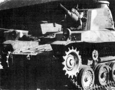 Артиллерийский средний танк Хои захваченный американцами в 1945 г Так и - фото 324