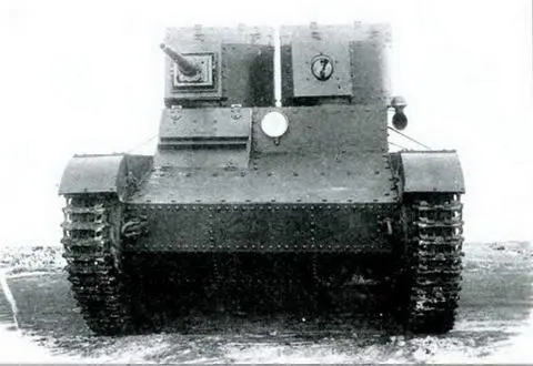 Танк Т26 с 37мм пушкой Б3 5К в правой башне 1933 г 67 Прописка - фото 148