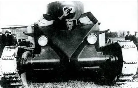 Дж У Кристи в своем танке САСШ 1929 г Танки Дж У КристиТорнадои - фото 97