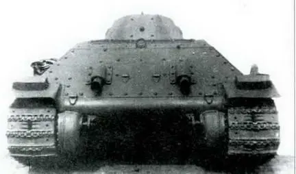 Танк Т34 выпуска 1941 г Вид сзади Последние штрихи в мирной жизни С - фото 153
