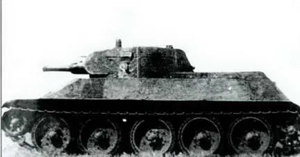 Танк А32 1 перед испытаниями Вид сбоку 1939 г Общий вид танка А32 1 - фото 66
