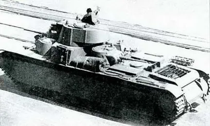 Танк Т35 выпуска 19381939 гг на параде 912 Крутой поворот в жизни - фото 77