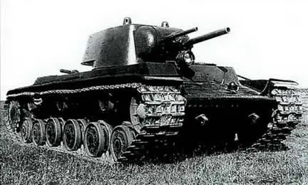 Первый экземпляр танка КВ В башне два орудия Осень 1939 г В ночь с 31 - фото 82