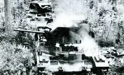 Английские танки Матильда2 подбитые под Аррасом 1940 г 102 Отблески - фото 90