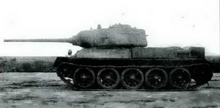 Танк Т43 серийный вооруженный опытным образцом 85мм пушки Д5Т Осень 1943 - фото 103
