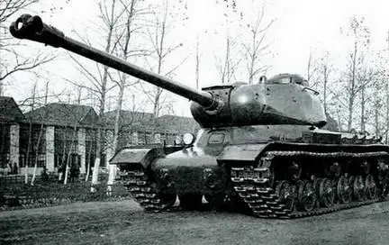 ИС122 Объект 240 вид спереди 1943 г 184 Дальше больше Осень 1943го - фото 105