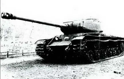 Танк KB122 во дворе ЧКЗ Весна 1944 г В докладной записке Л Берия В - фото 109
