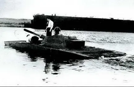 Плавающий танк Р39 завода 112 на плаву Лето 1949 г 21 4 Опять легкие - фото 227