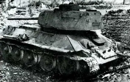 Т3485 первой северокорейской танковой бригады подбитый возле р Нактонг - фото 264
