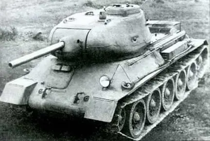 Эталонный танк Т43 T43II во время испытаний Август 1943 г Т34 и - фото 38