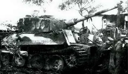 Поврежденный Тигр захвачен Севернее Курска июль 1943 г 172 С чем пришел - фото 59