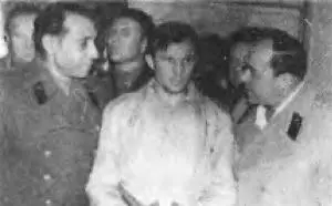 Юрий Гагарин Первые снимки после приземления Деревня Смеловка Саратовской - фото 80