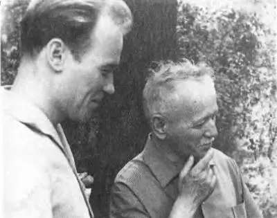 М А Шолохов и Ф Чуев 1967 год Я В Смеляков 1950с годы В А - фото 87