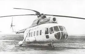 Первый опытный вертолет В8 с одним ГТД совершил первый полет 24 июня 1961 г В - фото 144