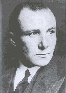Мартин Борман в начале 1930х гг когда он был молодым нацистским - фото 2