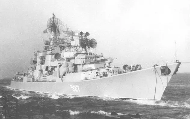 Большой противолодочный корабль Петропавловск в 1978 г в Средиземном море - фото 104
