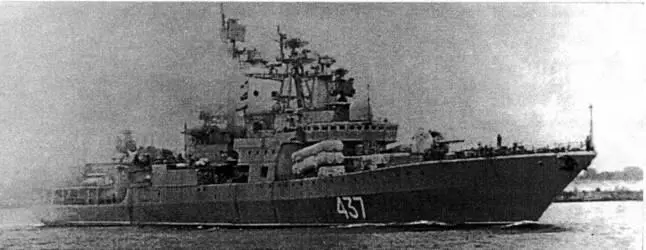 БПК Адмирал Чабаненко па выходе в полигон боевой подготовки Июнь 1996 г - фото 41