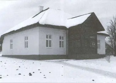 Дом семьи Баядеры в СтароУпринове Церковь где венчался Бандера - фото 12