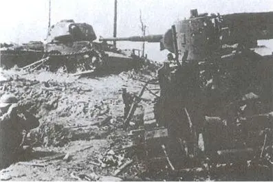 Уничтоженные в ближнем бою русские танки уничтожены в 1941 г легкий БТ7 - фото 90