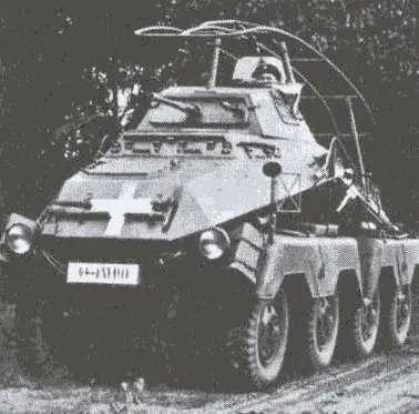 Бронемашина связи Sd Kfz 232 принадлежащая моторизованной дивизии СС - фото 2