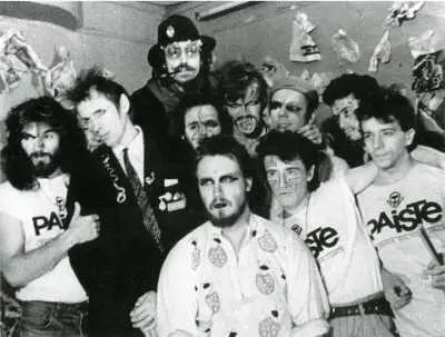 АукцЫон Май 1988го Выше всех художник Миллер ближе всех Озерский в - фото 19