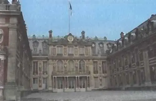 Версаль Дворец за время Революции пришедший в жалкое состояние но в 1806 - фото 20