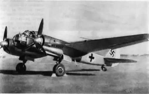 Рис 318 Бомбардировщик Ju88 Такая же ситуация сложилась в польских ВВС В - фото 132