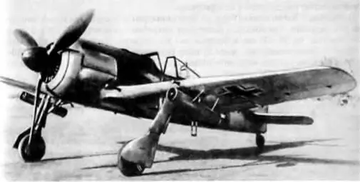 Рис 416 Истребитель FW190 Другими особенностями отличавшими новую машину - фото 213