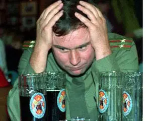 Александр Федорович не стал разубеждать генерала а притворился сторонником - фото 21