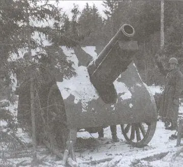 152мм модернизированная гаубица образца 190930 годов ведет огонь по немецким - фото 28
