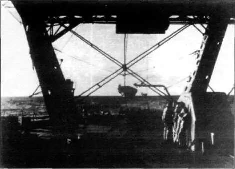 Японские корабли следуют к ПёрлХарбору Фотографияс кормы авианосца Akagi 8 - фото 35