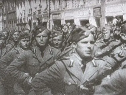 За землю за волю Воспоминания соратника генерала Власова - фото 17
