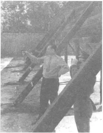 Будапешт июнь 1965 На тренировке по стрельбе Советские войска понесли в - фото 41