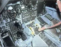 Приборная доска в кабине EF111A F111F после тренировочного полета Хорошо - фото 142