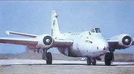 На разведчике PRMk9 для улучшения обзора летчика установлен выступающий фонарь - фото 189