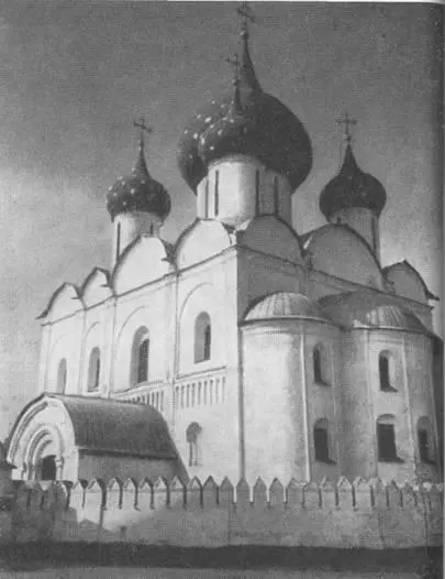 Собор Рождества богородицы в Суздале Его нижняя часть включая арматурный - фото 104