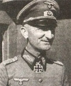 Командир 71й пехотной дивизии фон Хартманн С 28 марта 1941го по 26 января - фото 13