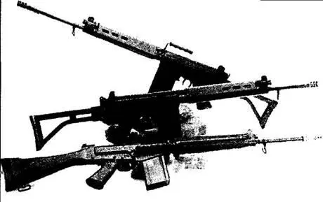Штурмовые винтовки серии FN FAL Выпускалась модель с тяжелым стволом и - фото 129