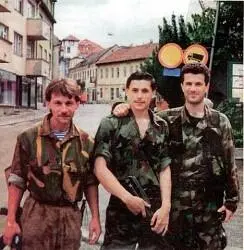 Вишеград В центре командир РДО2 Царские волки Ас справа командир - фото 12