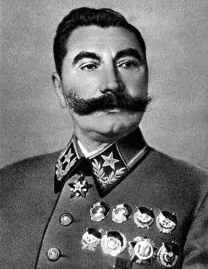 Буденный С М главком ЮгоЗападного стратегического направления В настоящее - фото 35